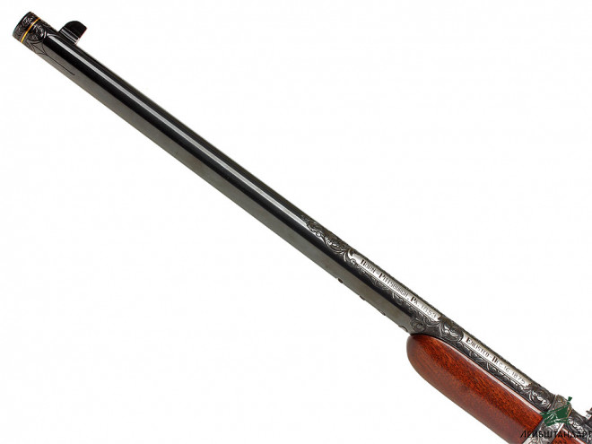 Фото Кавалерийский карабин Спрингфилд обр.1873 года (Springfield M1873 "Trapdoor" Carbine) в памятном заказном исполнении, в футляре. США - Увеличенное изображение