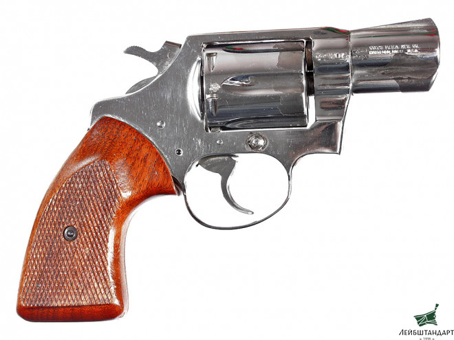 Один из видов Револьвер "Кольт Детектив Спешиал" (Colt Detective Special), США - Увеличенное изображение