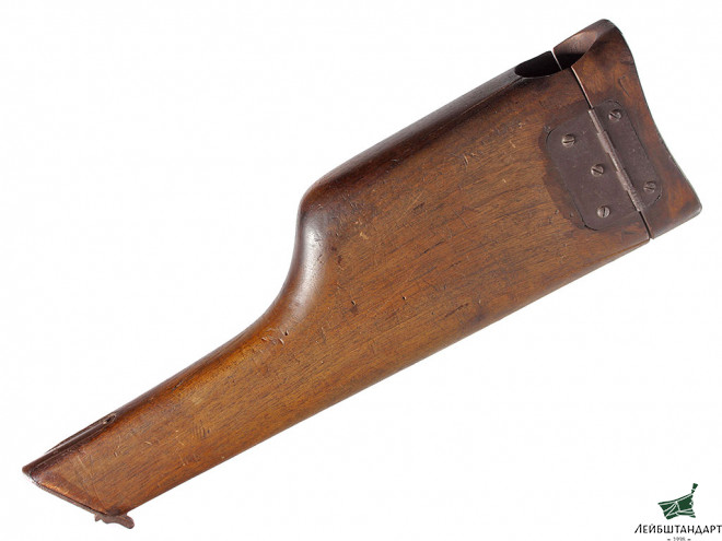 Один из видов Пистолет Маузер С-96 (Mauser С96) в кобуре, Германия - Увеличенное изображение