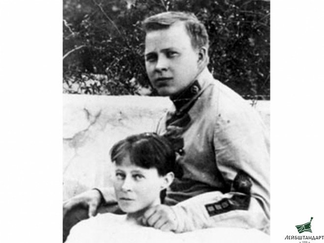 Один из видов Нарукавный клапан командира взвода обр. 1922 года, кавалерия. Копия - Увеличенное изображение