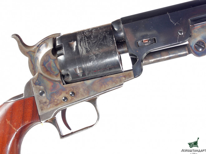 Один из видов Капсюльный револьвер Кольт (Colt -Navy) обр.1851 года, США - Увеличенное изображение