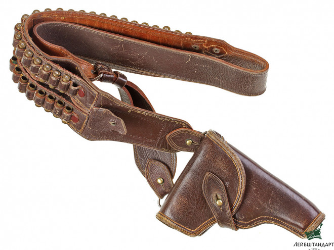 Один из видов Кобура для пистолета Кольт обр.1903 года (Colt Hammerless M1903 .32), 1930-е годы, Испания - Увеличенное изображение