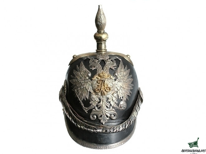 Изображение Шлем генерала Свиты Императора Александра II, Россия - Увеличенное изображение