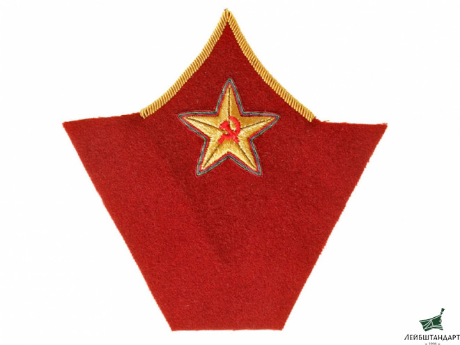Один из видов Петлицы на шинель/кожаный френч/пальто генерального комиссара государственной безопасности. СССР, копия - Увеличенное изображение