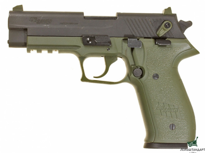 Один из видов Пистолет Зиг Зауэр - П226 (Sig Sauer P226 Mosquito), Германия - Увеличенное изображение
