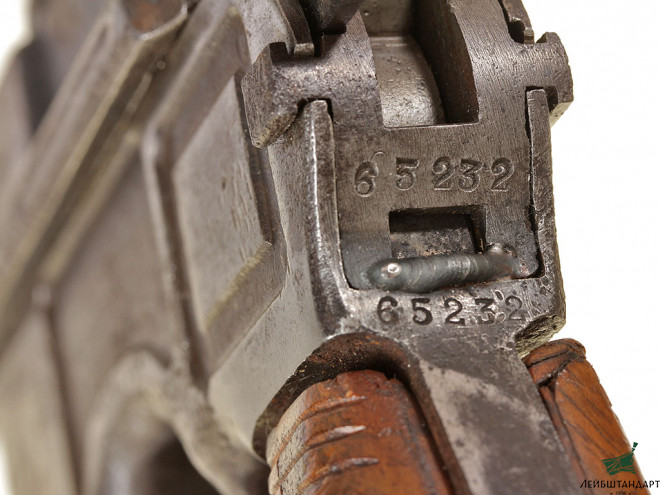 Фотография Пистолет Маузер С-96 (Mauser С96), Германия - Увеличенное изображение