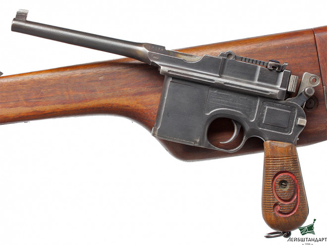 Фотография Пистолет Маузер С-96 (Mauser С96) - "Красная девятка" в кобуре, Германия - Увеличенное изображение