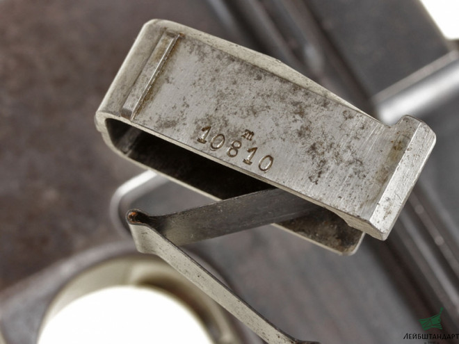 Картинка Пистолет Маузер С-96 (Mauser "Cone Hammer"), Германия - Увеличенное изображение