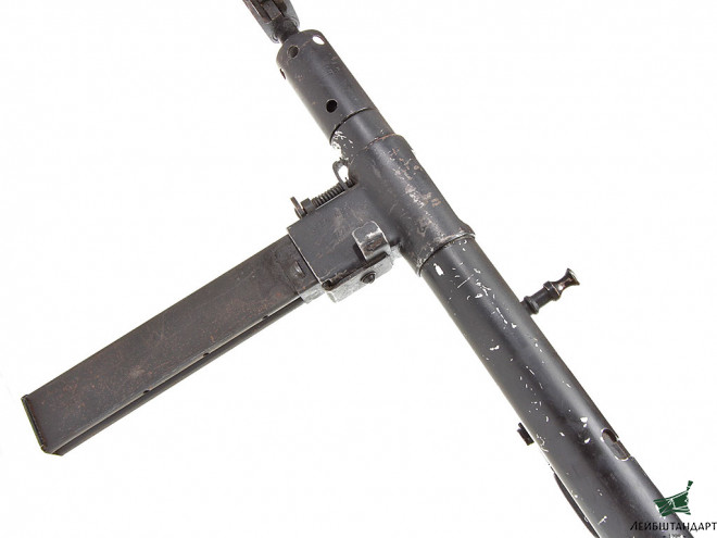 Фото Пистолет-пулемет СТЭН (STEN Mark 5/Mk.V) со штыком, Великобритания - Увеличенное изображение