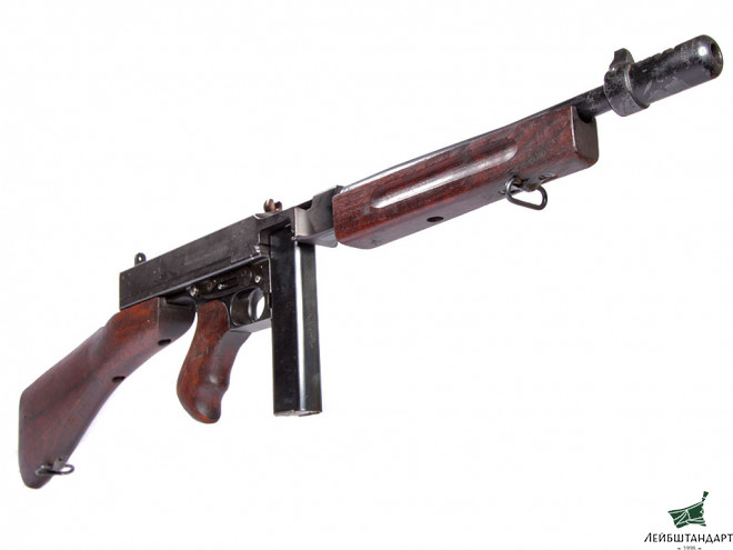 Фотография Пистолет-пулемет Томпсон (Thompson M 1928 A1), США - Увеличенное изображение