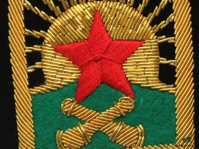 Изображение Нарукавный знак артиллерийских частей РККА обр.1922 г. РСФСР, копия - Увеличенное изображение