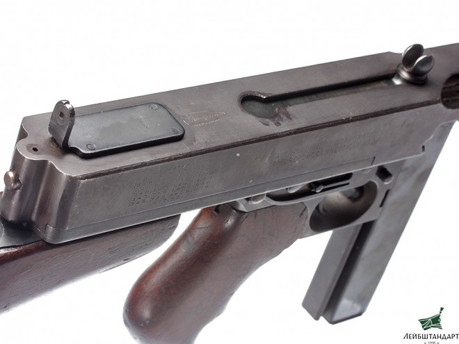 Один из видов Пистолет-пулемет Томпсон (Thompson M1928 A1), США - Увеличенное изображение