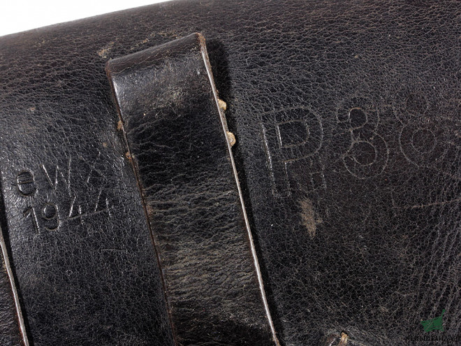 Один из видов Кобура для пистолета П-38 "Вальтер" (Walther P38), 1944 год, Германия - Увеличенное изображение