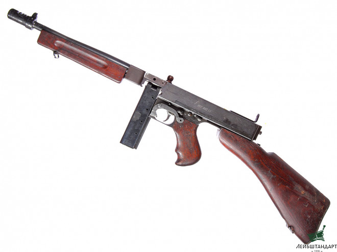 Изображение Пистолет-пулемет Томпсон (Thompson M 1928 A1), США - Увеличенное изображение