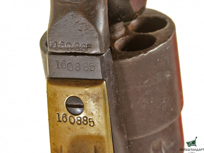 Изображение Капсюльный револьвер Кольт обр.1860 года (Colt Army M1860) в футляре, США - Увеличенное изображение