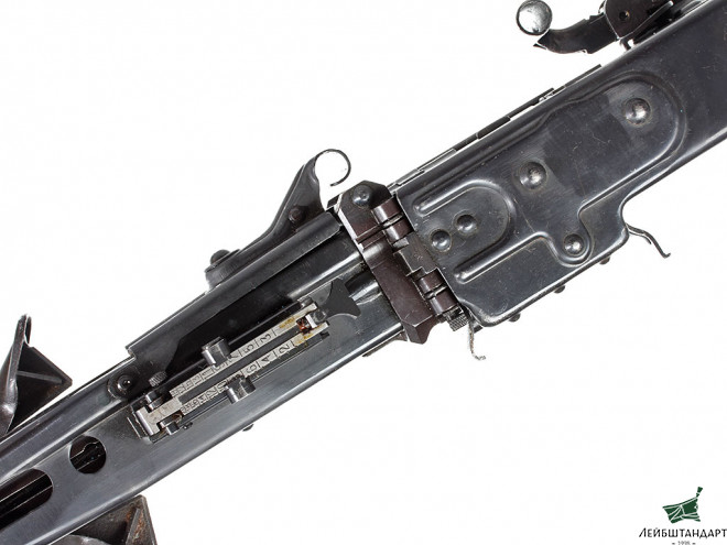 Фото Единый пулемет М53 (югославский MG-42), Югославия - Увеличенное изображение