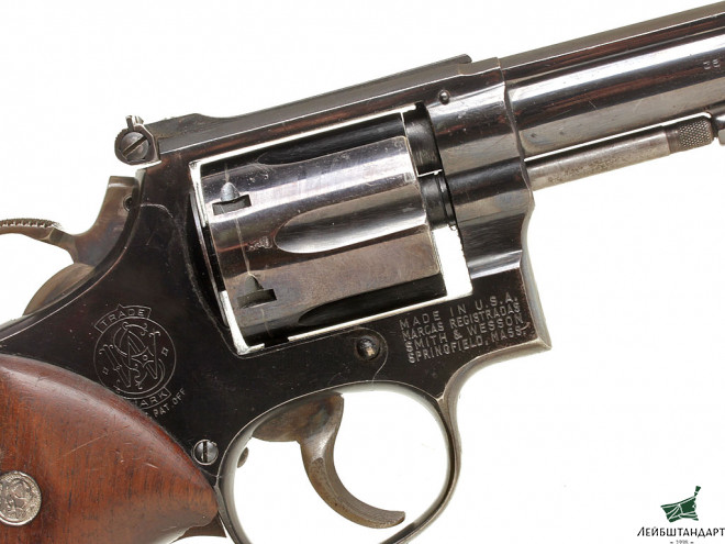 Изображение РЕВОЛЬВЕР "СМИТ И ВЕССОН", МОДЕЛЬ L4-I (SMITH & WESSON), США - Увеличенное изображение