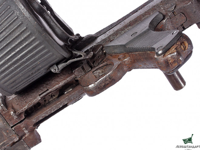 Один из видов Единый пулемет МГ-34 (MG 34), 1938 год, Германия - Увеличенное изображение