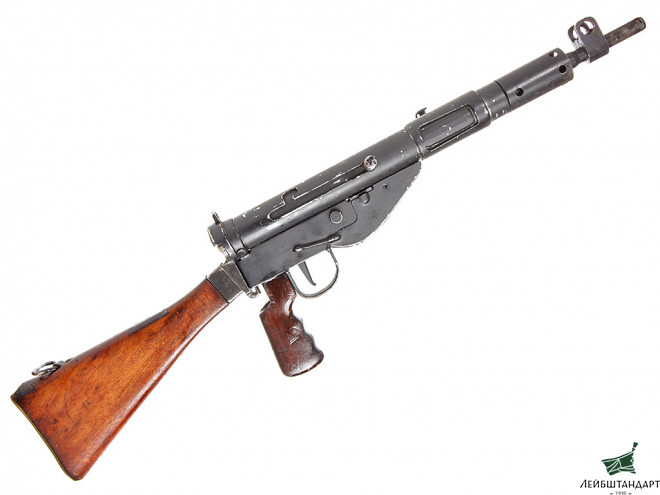 Один из видов Пистолет-пулемет СТЭН (STEN Mark 5/Mk.V) со штыком, Великобритания - Увеличенное изображение