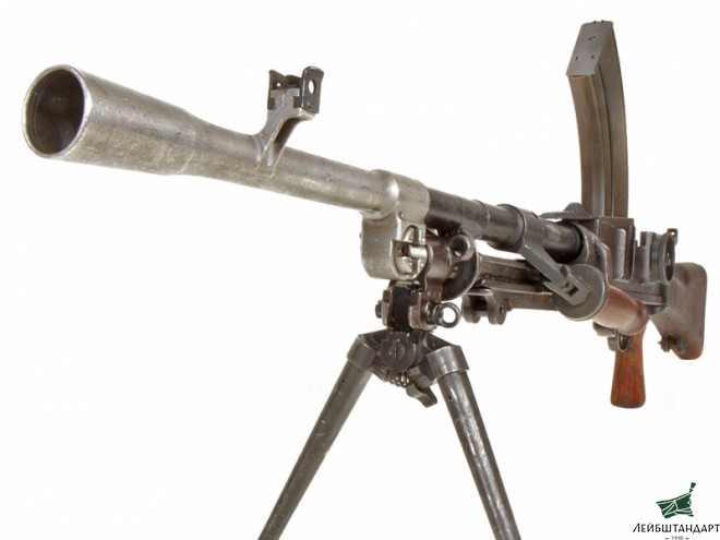 Фотография Ручной пулемет Брен (Bren Mk.I), Великобритания - Увеличенное изображение