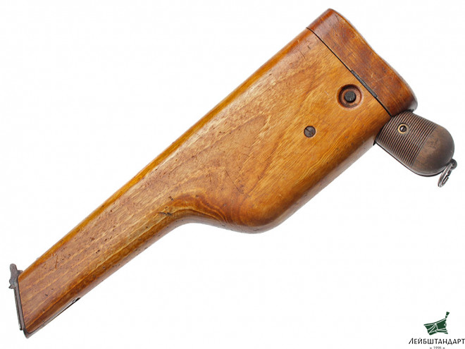 Один из видов Пистолет Маузер С-96 (Mauser С96) в кобуре, Германия - Увеличенное изображение