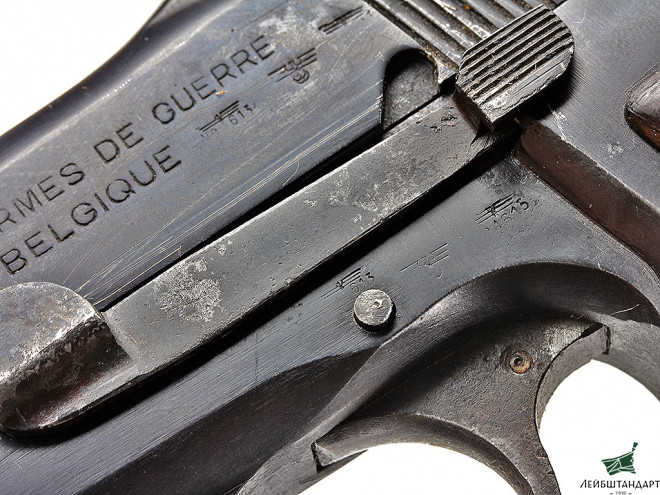 Картинка Пистолет Браунинг Хай Пауэр (Browning High Power) обр.1935 года в кобуре, Бельгия - Увеличенное изображение