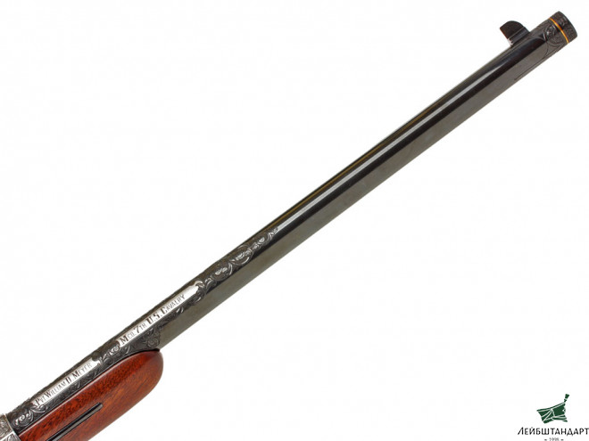 Фото Кавалерийский карабин Спрингфилд обр.1873 года (Springfield M1873 "Trapdoor" Carbine) в памятном заказном исполнении, в футляре. США - Увеличенное изображение