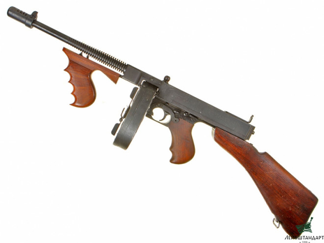 Фотография Пистолет-пулемет Томпсона (Thompson M 1928 A1), США - Увеличенное изображение
