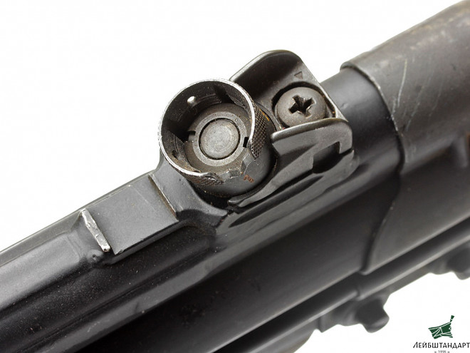 Фото Автоматическая винтовка "Хеклер и Кох" (Heckler & Koch G3), Германия - Увеличенное изображение