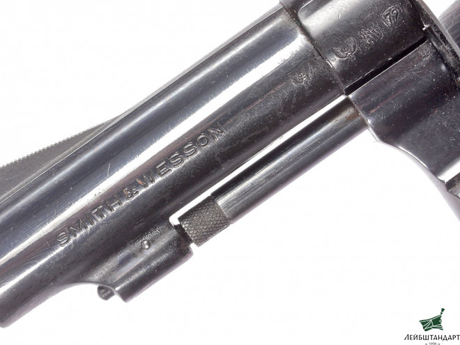 Картинка Револьвер "Смит и Вессон" (Smith & Wesson Airweight), США - Увеличенное изображение