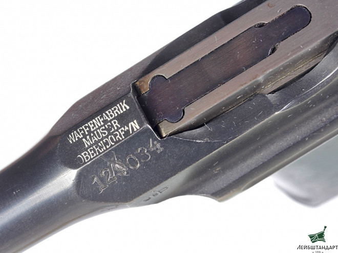 Купить Пистолет Маузер С-96 (Mauser С96) с наградными накладками "С.М.Буденному от ВЦИК", Германия - Увеличенное изображение