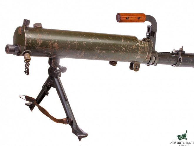 Фото Ручной пулемет СТ-61 ( ST-61), переделанный из авиационного MG-15. Германия / Румыния - Увеличенное изображение