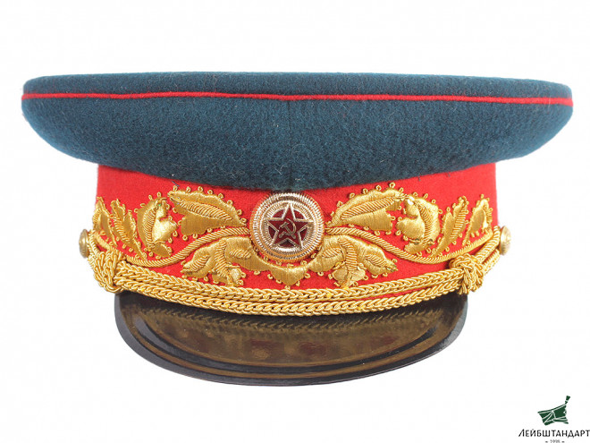 Изображение Фуражка парадная Маршала Советского Союза образца 1945 года. СССР, копия - Увеличенное изображение