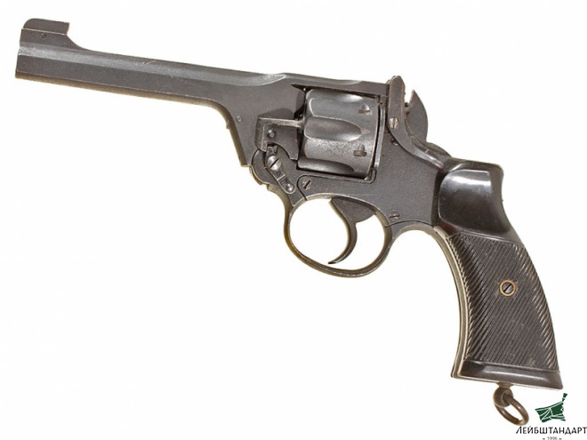 Изображение Револьвер Энфилд (Enfield №2 MkI**) в кобуре, Великобритания - Увеличенное изображение