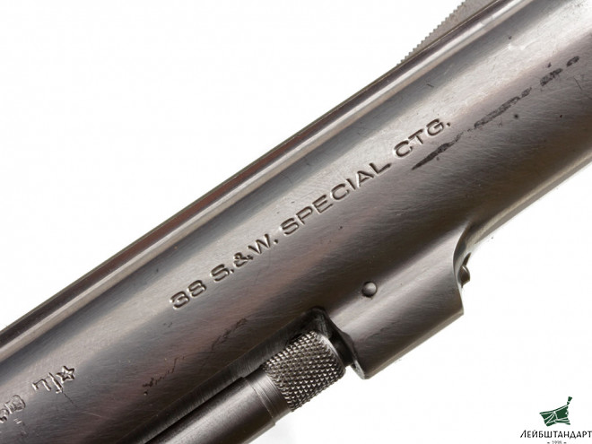 Картинка Револьвер Смит-Вессон (Smith & Wesson mod.64-1), США - Увеличенное изображение
