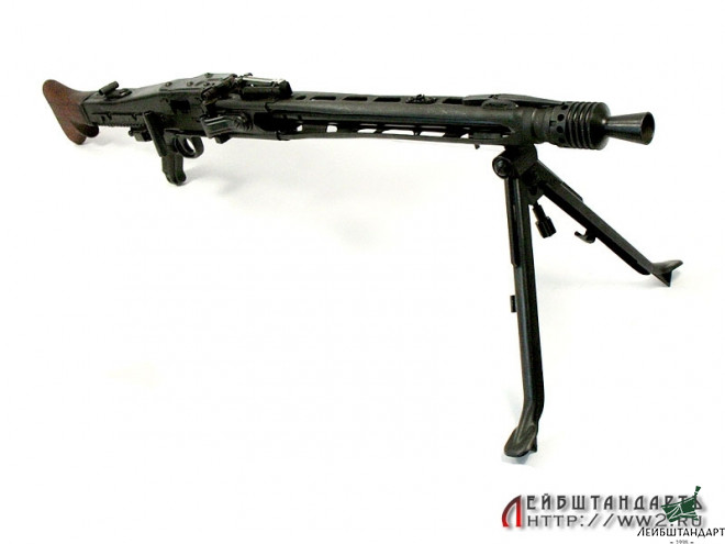 Один из видов Ручной пулемет MG-42, ММГ - Увеличенное изображение