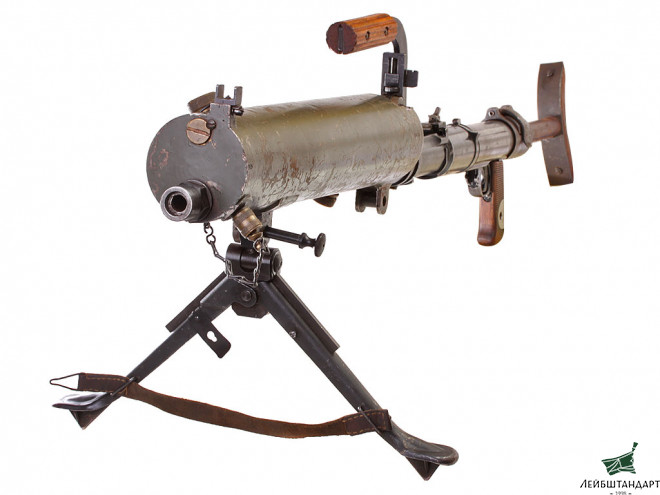 Изображение Ручной пулемет СТ-61 ( ST-61), переделанный из авиационного MG-15. Германия / Румыния - Увеличенное изображение
