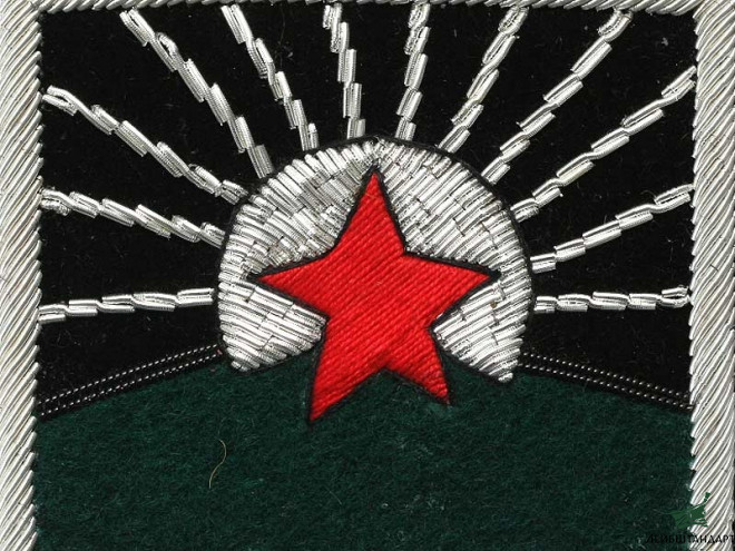 Изображение Нарукавный знак войск связи нерегламентированного образца, 1922 г. РСФСР, копия - Увеличенное изображение