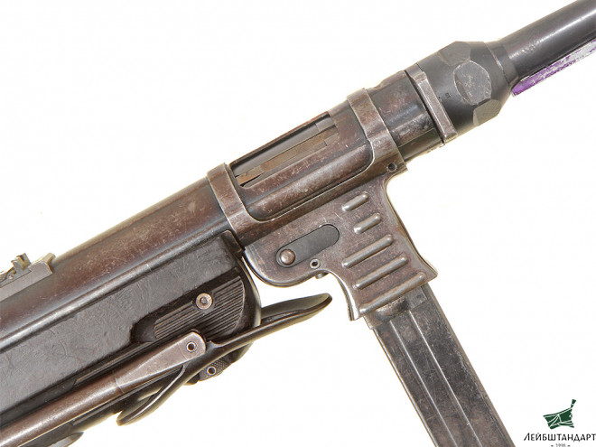 Картинка Пистолет-пулемет МП-40 (МР40), 1942 год, Германия - Увеличенное изображение
