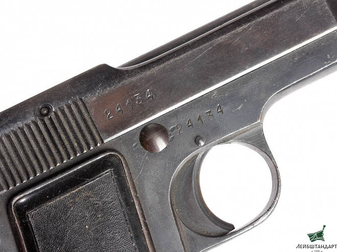 Фото Пистолет "Беретта" обр.1934 года (Beretta M1934), Италия - Увеличенное изображение