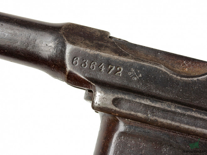 Фотография Пистолет "Маузер" (Mauser) - модель "Боло" в кобуре, Германия - Увеличенное изображение