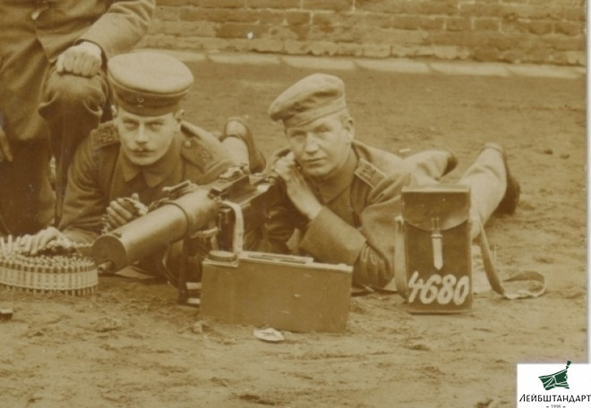 Картинка Подсумок для ЗИП к пулемету MG 08/15 (МГ 08/15), Германия, копия - Увеличенное изображение