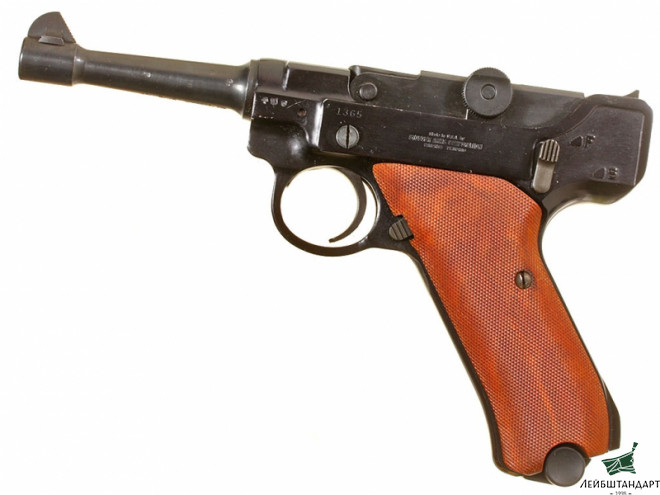 Фотография Пистолет "Люгер" (Stoeger Luger), США - Увеличенное изображение
