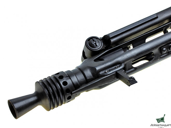 Один из видов Единый пулемет МГ-42 (MG-42), Германия - Увеличенное изображение