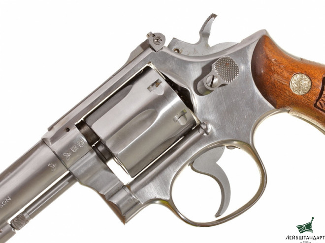 Купить Револьвер Смит-Вессон (Smith & Wesson mod.67), США - Увеличенное изображение