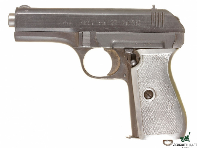 Фотография Пистолет "Чешска Зброевка" - CZ-27, Чехословакия - Увеличенное изображение